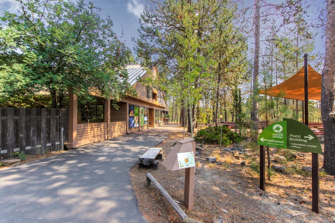 Tree Branch Cabin Sunriver Extérieur photo